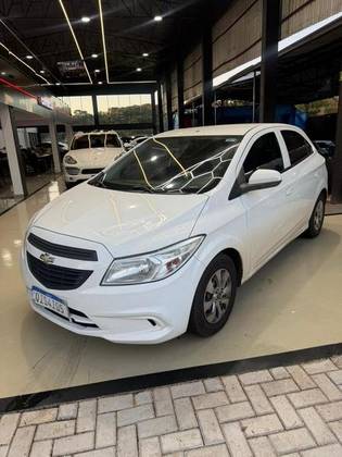 CHEVROLET ONIX 1.0 MPFI JOY 8V FLEX 4P MANUAL CHEVROLET ONIX 1.0 MPFI JOY 8V FLEX 4P MANUAL